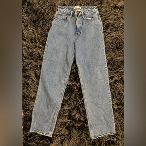 90s Straight Leg Ultra High Rise Abercrombie and Fitch Jeans- Size 28/6